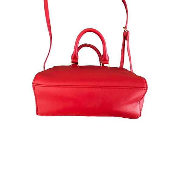 NWT Juicy Couture Red Quilted Mini Tote with Gold Heart Studs Crossbody Bag - Picture 8 of 10